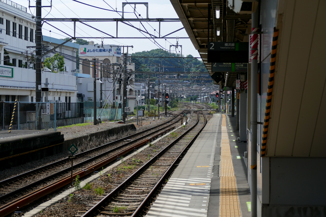 小机駅