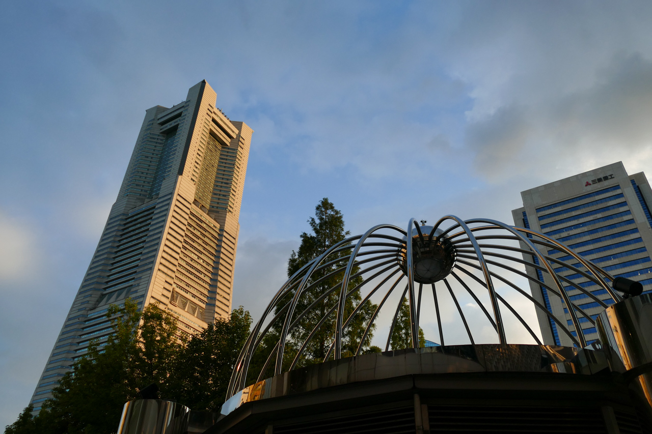 横浜ランドマークタワー