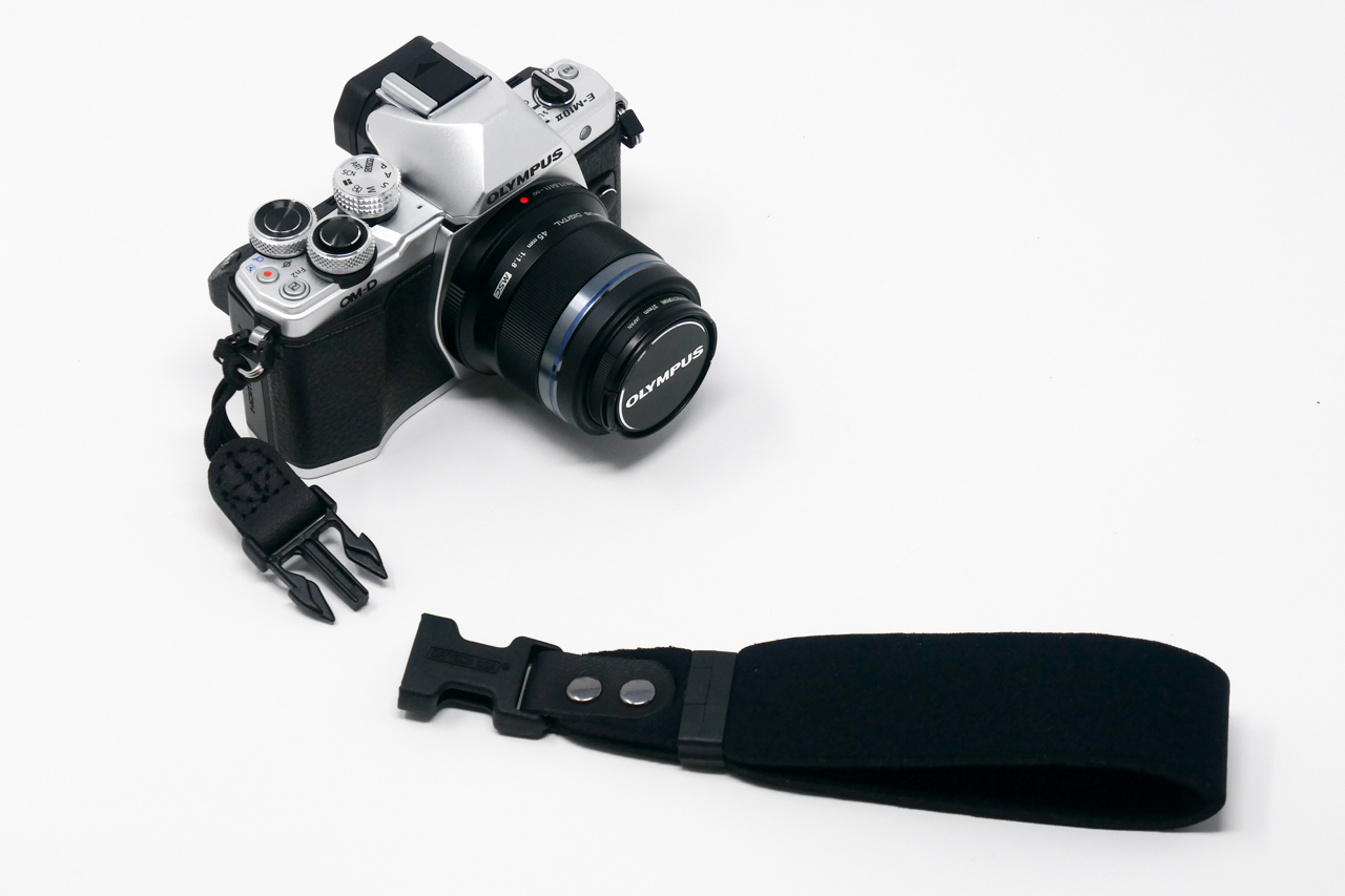 OP/TECH SLR Wrist Strap – シンプルなカメラ用のリストストラップ  IWANOTE