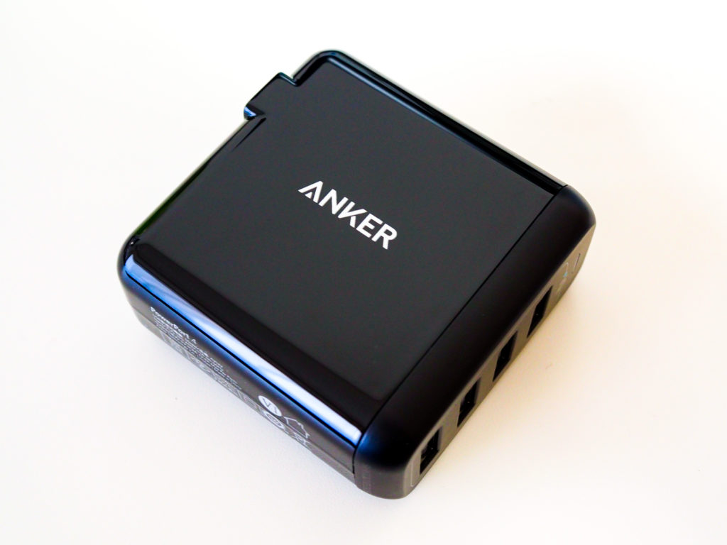 Anker PowerPort 4 ブラック